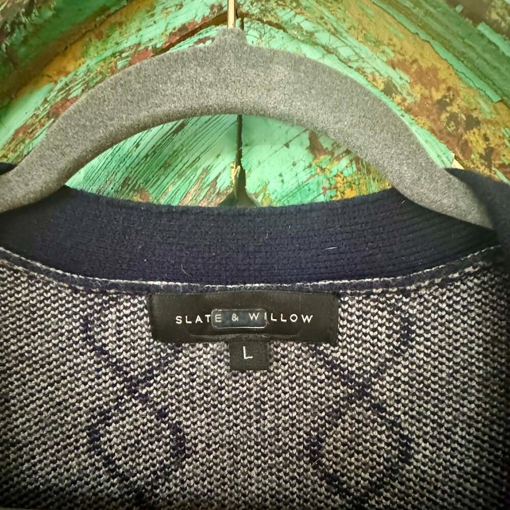 Slate & Willow Gray Navy Cream Red Knit Cardigan – Size Large - Picture 4 of 6
